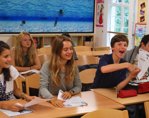 Лучшая летняя программы от престижной школы в Великобритании и Париже